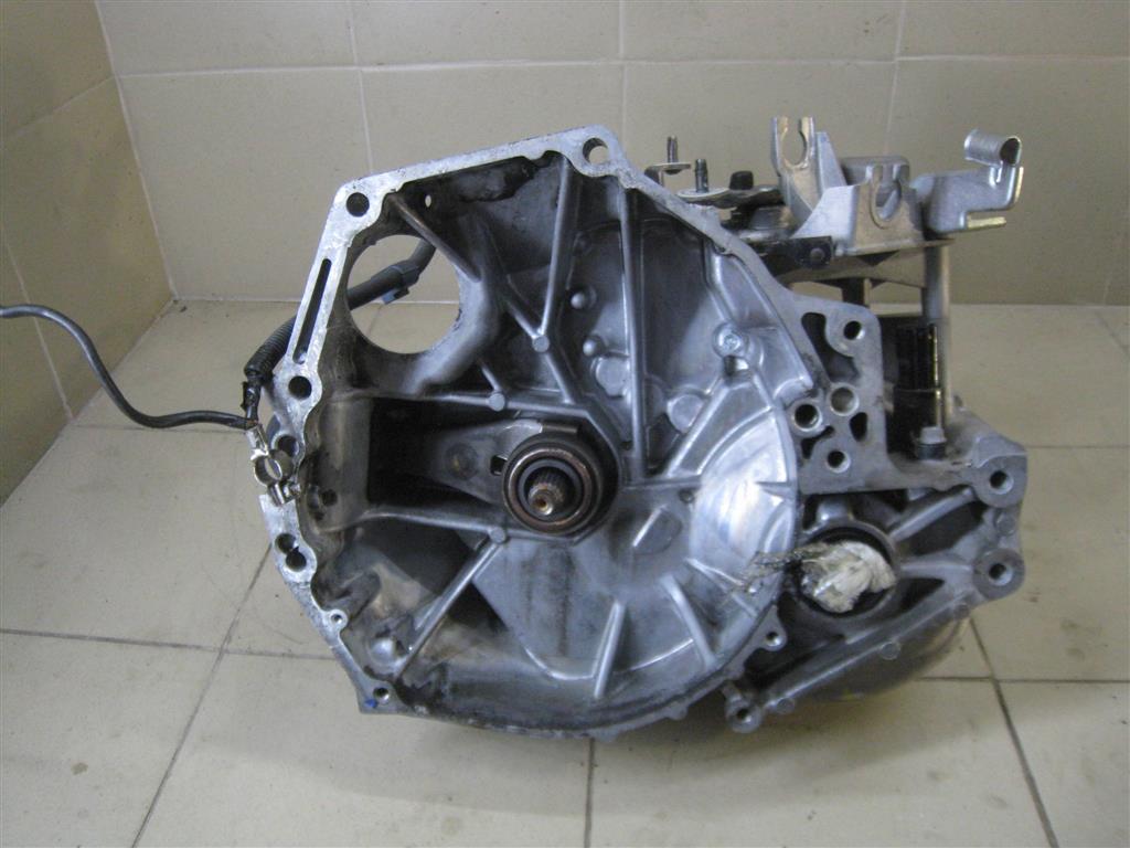 Коробка передач МКПП 5-ст Honda FR-V (BE1)
