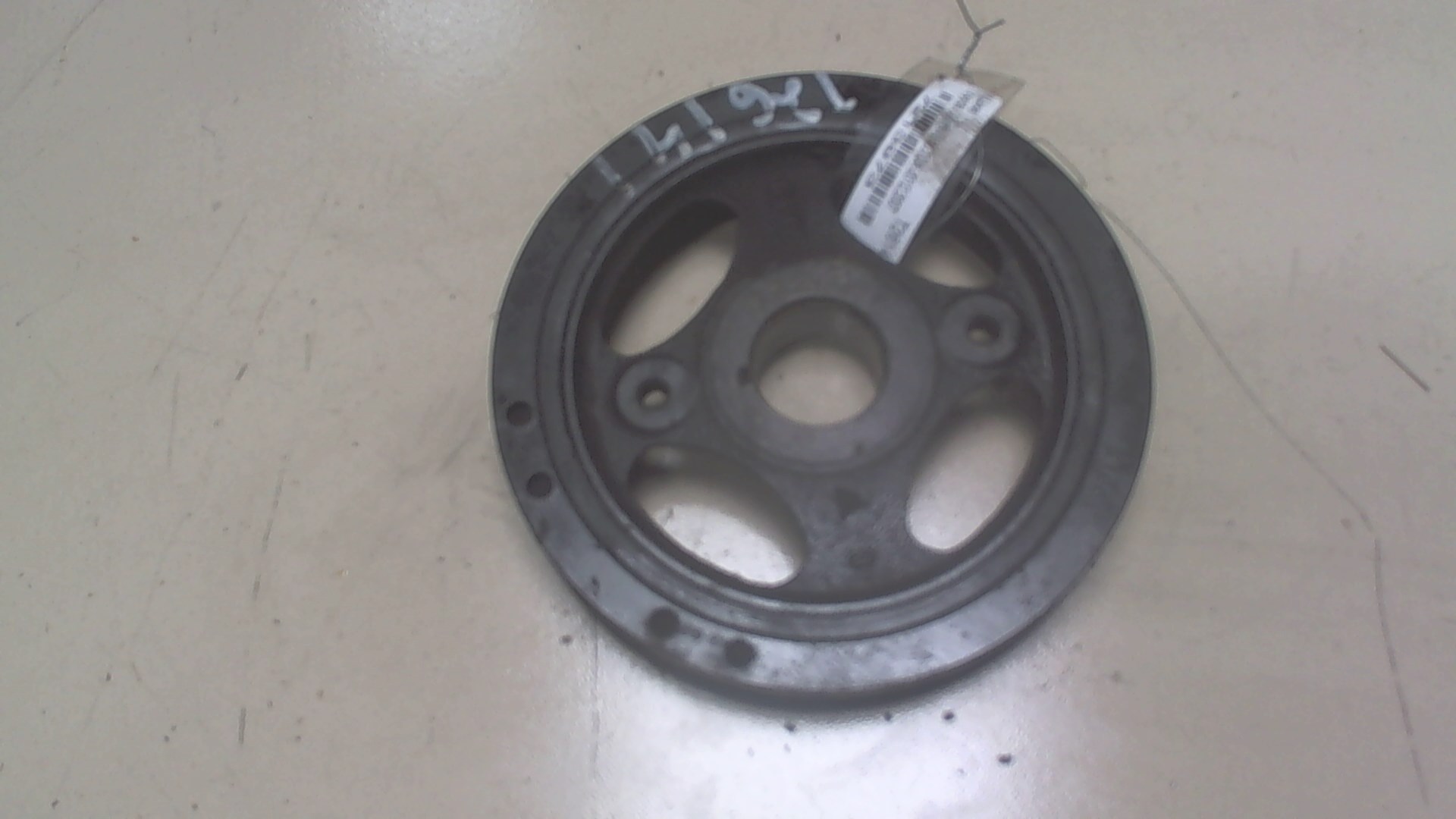 Шкив Toyota Auris E15 2006-2012