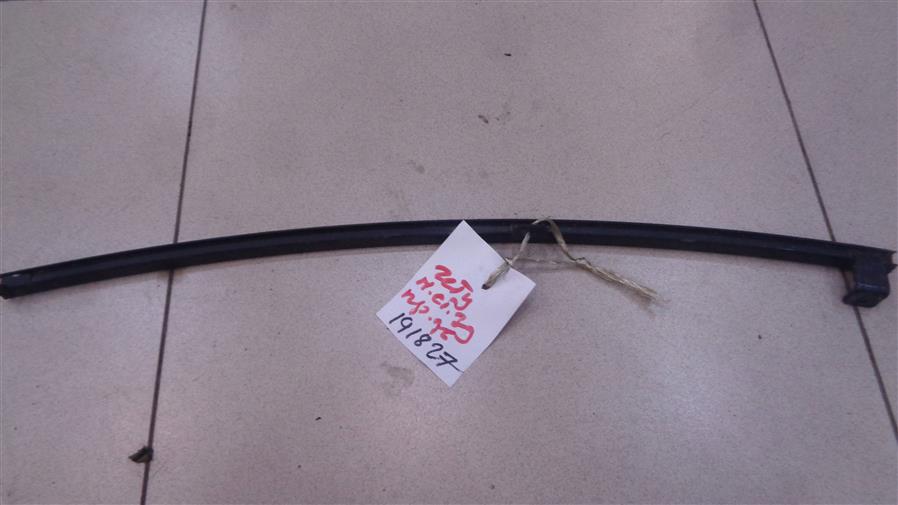 834121c000. 834121c000 getz. Наклейка задней левой двери гетц. 834121c000. Накладка педали газа accent tagaz.