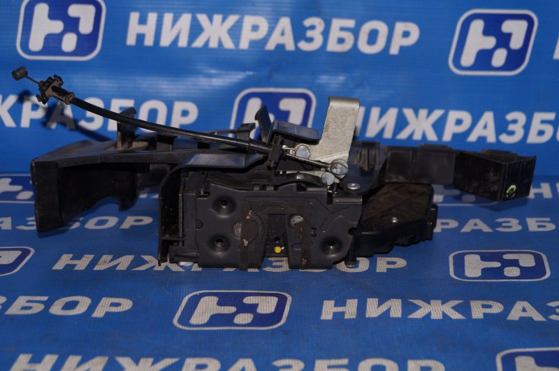 Замок двери задн прав Ford Focus 2 2007