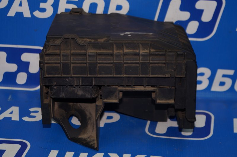 Блок предохранителей Audi A3 8P