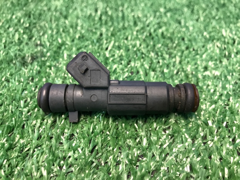 Форсунки chery tiggo t11 2. Форсунки chery tiggo t11 2. Форсунка чери тигго. Топливная рампа чери тигго т11 2. Форсунка топливная чери тигго 1.