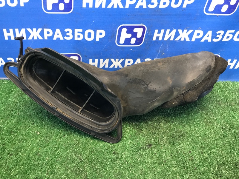 Воздуховод прав BMW 5 E39