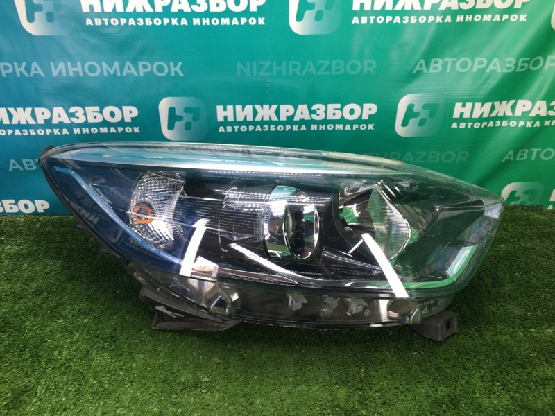 Фара перед прав Renault Kaptur 2016-2020