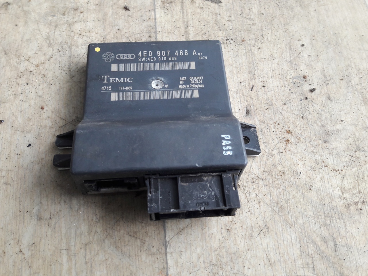 Блок управления давления в шинах Audi A8 D3