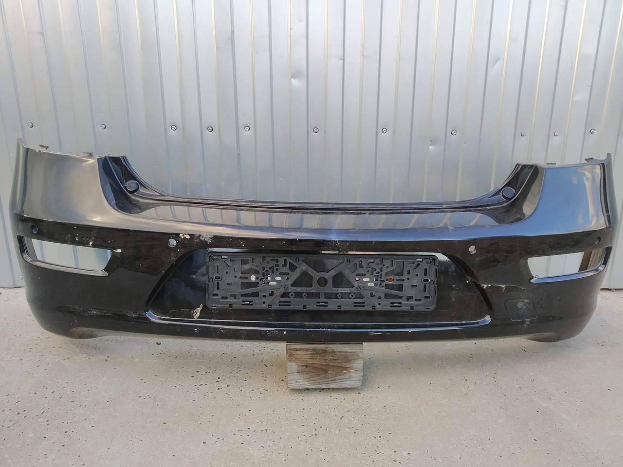 Бампер задний Chevrolet Cruze J305