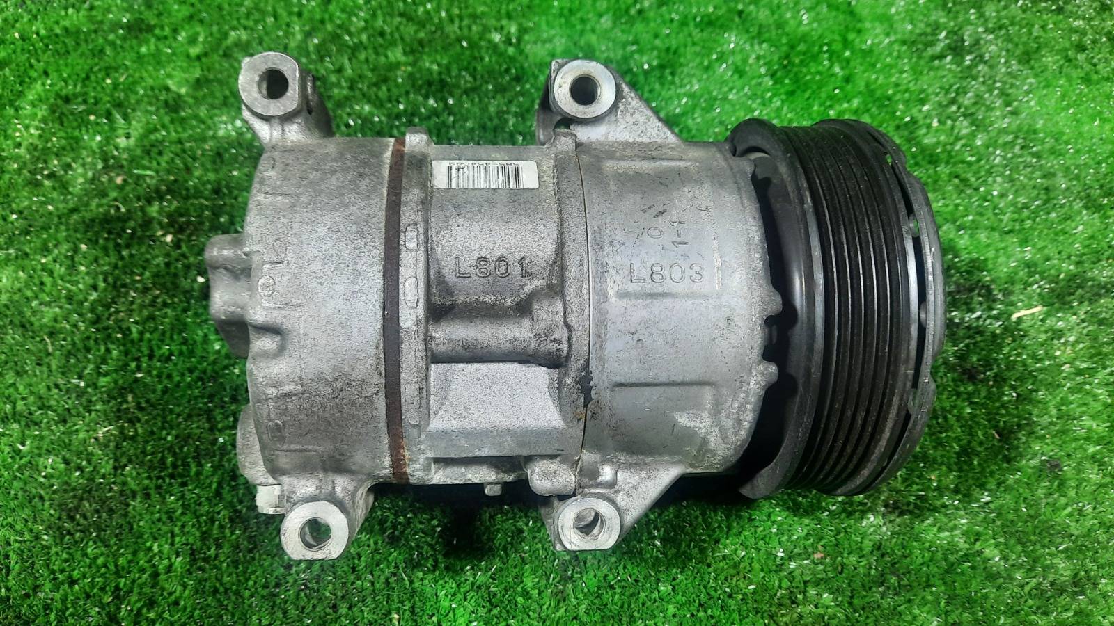 Компрессор кондиционера Toyota Wish ZNE10