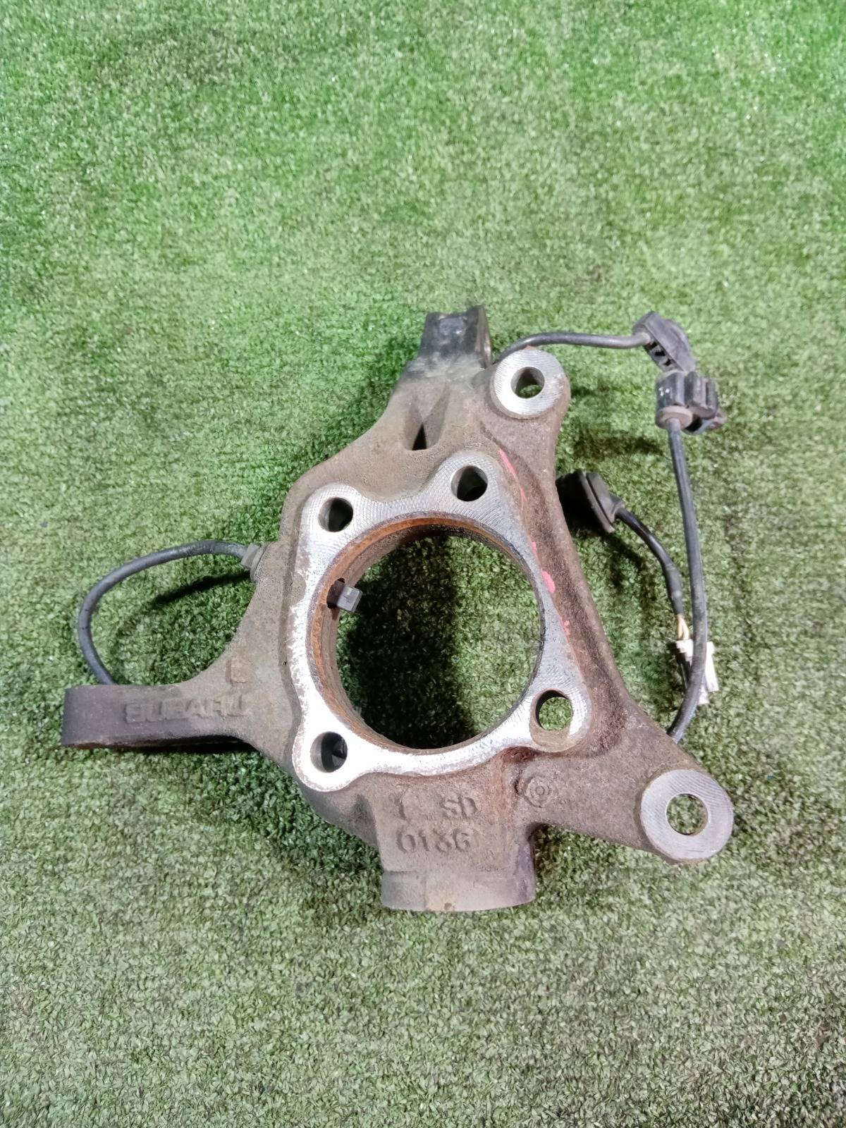 Кулак поворотный передн. лев. Subaru Legacy Outback BR9 / B14