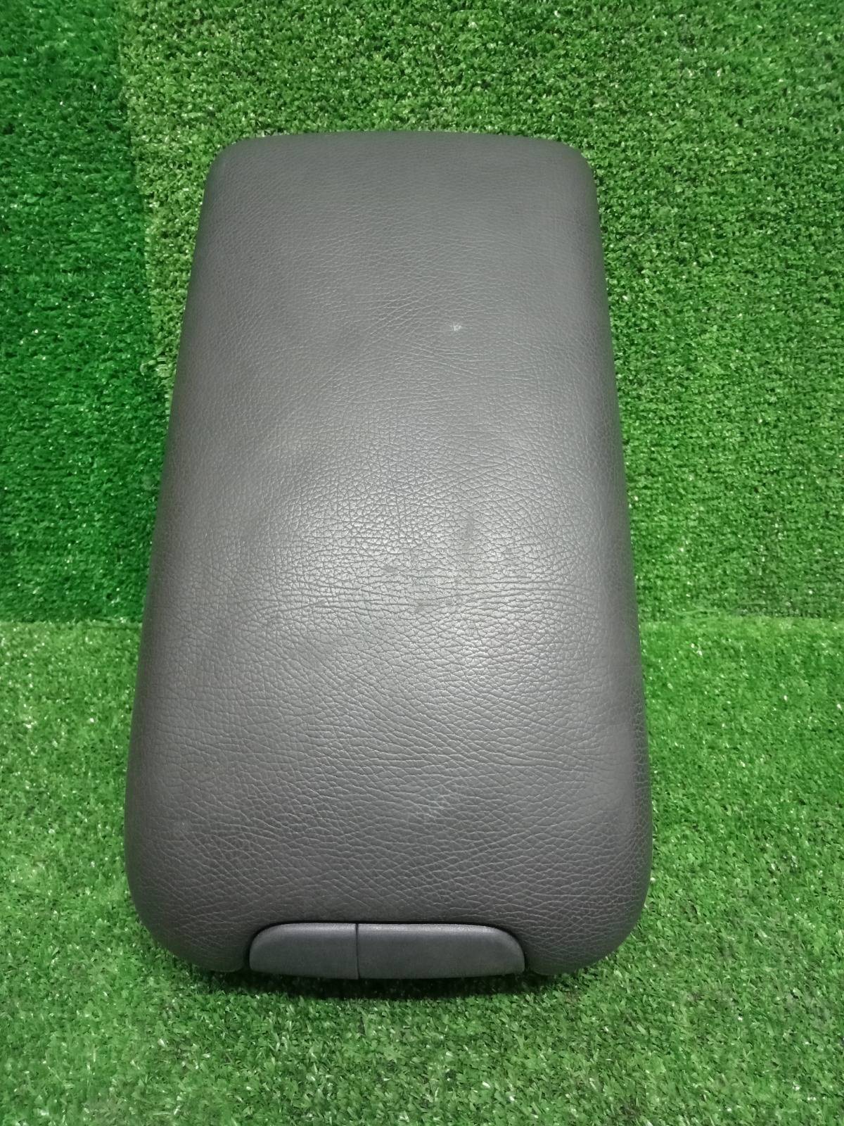 Подлокотник Mercedes-Benz C180 W203 C-Class 2 поколение 2000 – 2008 CL203, S203, W203