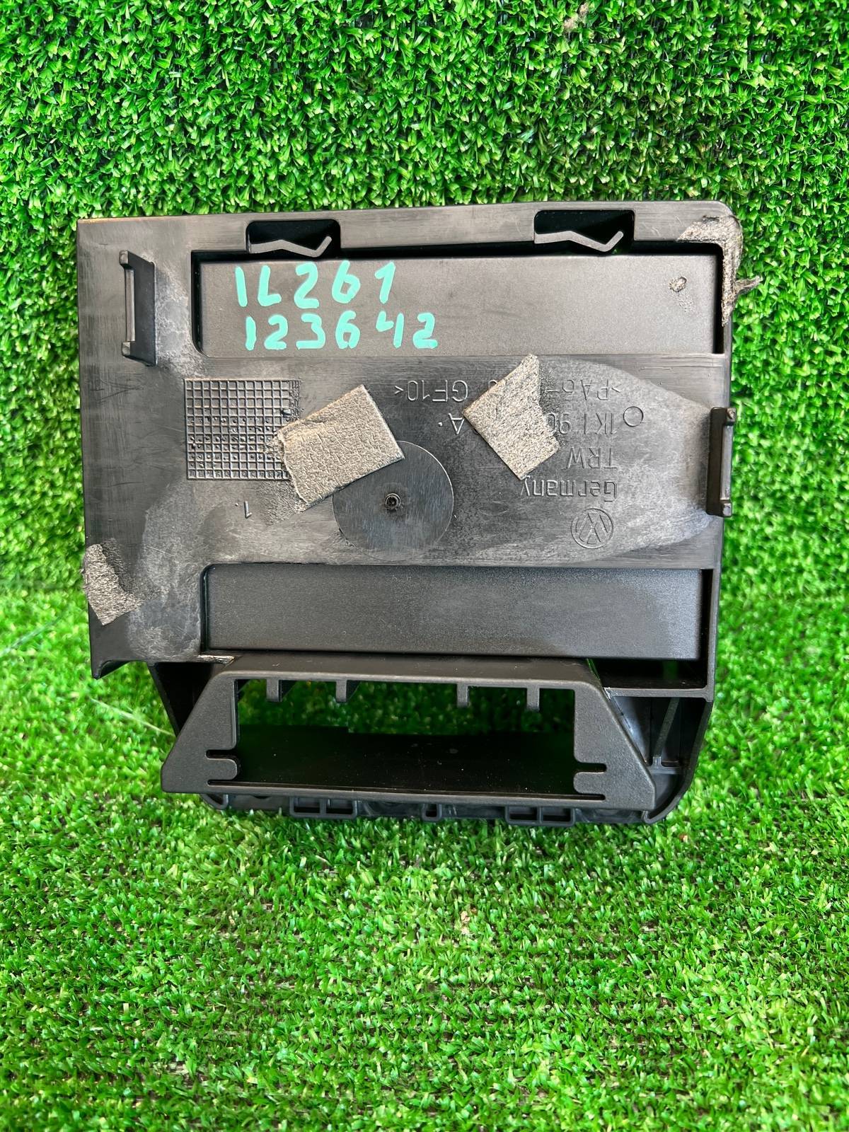 Блок управления Volkswagen Golf 5